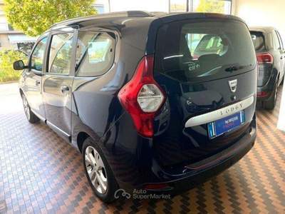 Dacia Lodgy 7 posti usata Arezzo
