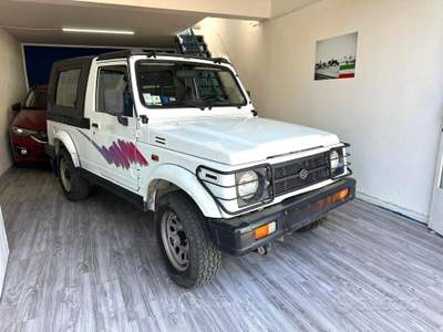 Suzuki SJ400/Samurai SJ Samurai 1.3i cat Lungo Cabriolet De Luxe usata Arezzo