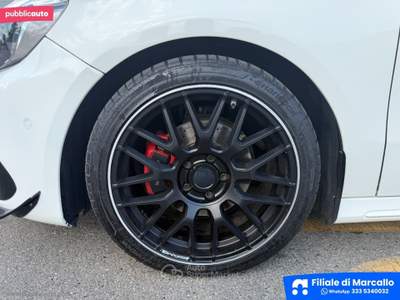 Mercedes-Benz Classe A A 200 d Automatic Premium Bianco usata Marcallo con Casone