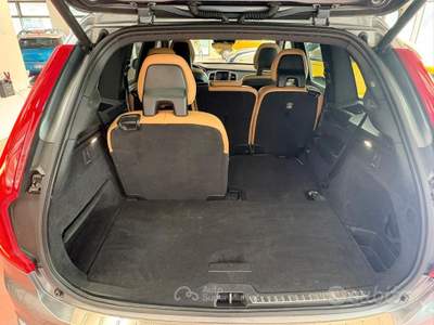 Volvo XC90 XC 90 CAMBIO AUT.4X4 POSTI 7 Diesel 2000 CV usata Montelabbate