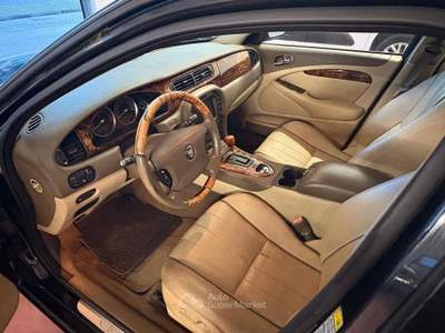 Jaguar S-Type Diesel 2700 CAMBIO AUT. CV 207 con K usata Montelabbate