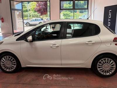 Peugeot 208 Diesel 1.4 HDi CV 68 KW 50 Per NEOPATE usata Montelabbate