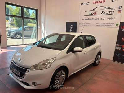 Peugeot 208 Diesel 1.4 HDi CV 68 KW 50 Per NEOPATE usata Montelabbate