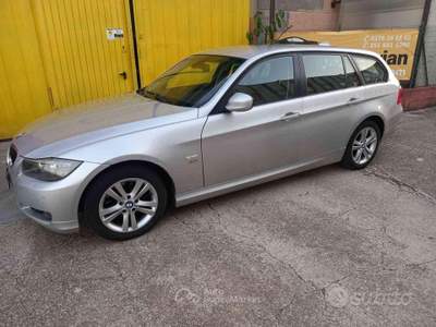 BMW Serie 3 320d 320 d cat xDrive Touring Eletta 4x4 usata Porto Mantovano