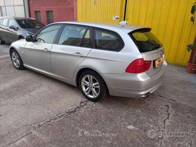 BMW Serie 3 320d 320 d cat xDrive Touring Eletta 4x4 usata Porto Mantovano