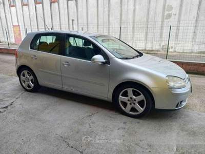 Volkswagen Golf 4mot. 5p. Sportline usata Porto Mantovano