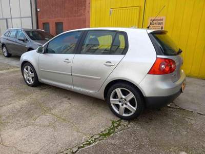 Volkswagen Golf 4mot. 5p. Sportline usata Porto Mantovano