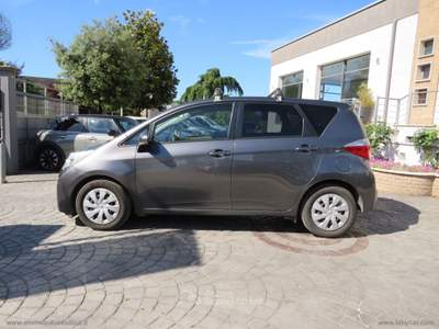 Toyota Verso-S Verso-S 1.4D MMT Active Grigio usata Anagni
