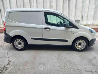 Ford Transit Courier 1.5 TDCi 75CV Van Trend ok usata Porto Mantovano