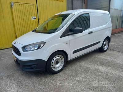 Ford Transit Courier 1.5 TDCi 75CV Van Trend ok usata Porto Mantovano