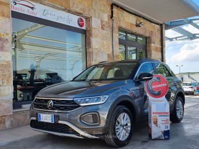Volkswagen T-Roc SCR Life 116CV Grigio usata Altamura