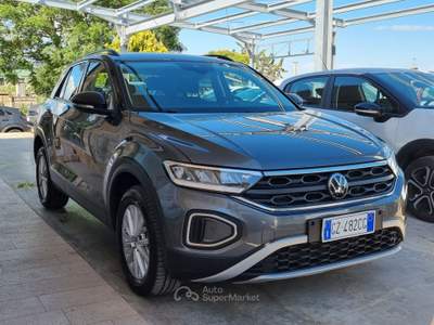 Volkswagen T-Roc SCR Life 116CV Grigio usata Altamura