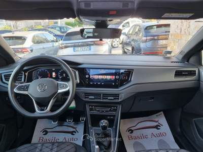 Volkswagen Taigo R-Line Grigio usata Altamura
