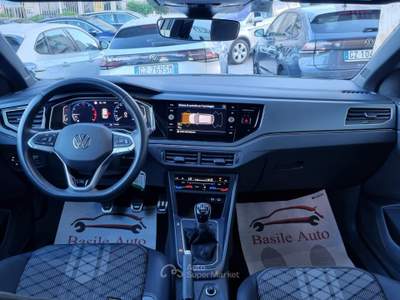 Volkswagen Taigo R-Line Grigio usata Altamura