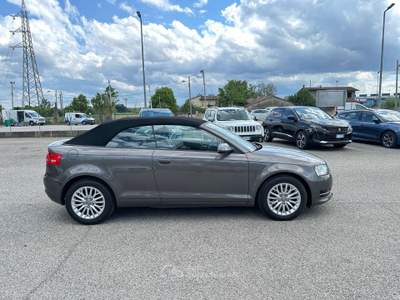 Audi A3 A3 Cabriolet Cabrio 1.6 TDI Attraction Bronzo usata Rimini