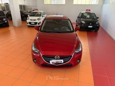 Mazda 2 1.5 Skyactiv-D 105 CV Exceed Rosso usata Vercelli