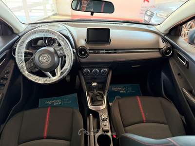 Mazda 2 1.5 Skyactiv-D 105 CV Exceed Rosso usata Vercelli