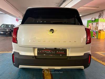MINI Cooper Mini Countryman U25 2.0 48V Essential auto Bianco usata Milano