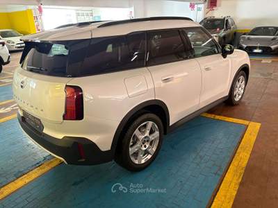 MINI Cooper Mini Countryman U25 2.0 48V Essential auto Bianco usata Milano