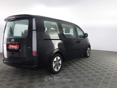 Hyundai Staria Staria 2.2 AT AWD 9 posti Wagon Nero usata Roma