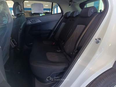 Kia Sportage 1.6 T-GDi GPL DCT7 Style Bianco usata Villaga