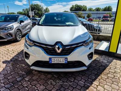 Renault Captur II 2019 1.5 BLUE DCI Bianco usata Mappano