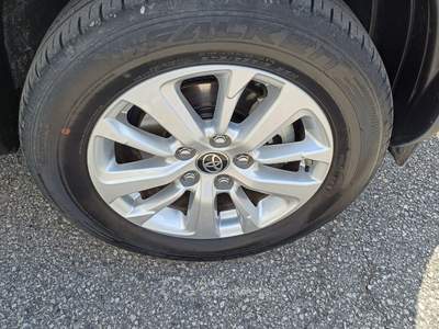 Toyota Yaris Cross 1.5H Active E-CVT Nero usata Veggiano