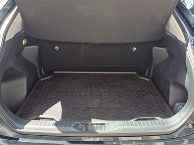 Toyota Yaris Cross 1.5H Active E-CVT Nero usata Veggiano