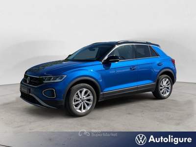 Volkswagen T-Roc 1.5 TSI ACT Life Blu/Azzurro usata Lerici