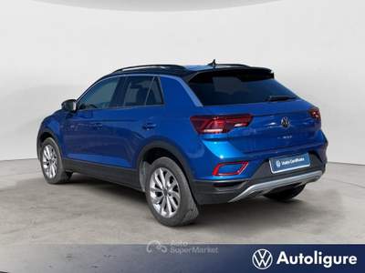 Volkswagen T-Roc 1.5 TSI ACT Life Blu/Azzurro usata Lerici