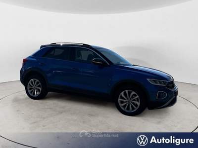 Volkswagen T-Roc 1.5 TSI ACT Life Blu/Azzurro usata Lerici