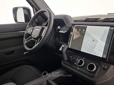 Land Rover Defender 110 3.0D I6 200 CV AWD Auto X-Dynamic SE Verde usata Reggio nell'Emilia