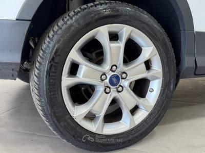 Ford Kuga 2.0 TDCi 150CV Powershift 4AWD Titanium Bianco usata Caresanablot