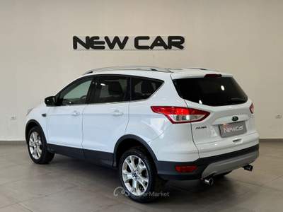 Ford Kuga 2.0 TDCi 150CV Powershift 4AWD Titanium Bianco usata Caresanablot