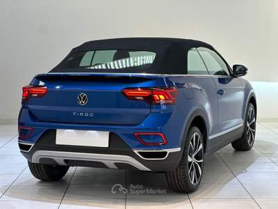Volkswagen T-Roc 1.5 TSI ACT Style DSG Blu/Azzurro usata Cassano Magnago