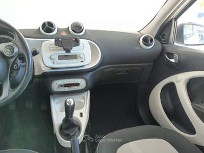 Smart ForFour 70 1.0 52kW passion Bianco usata Lucca