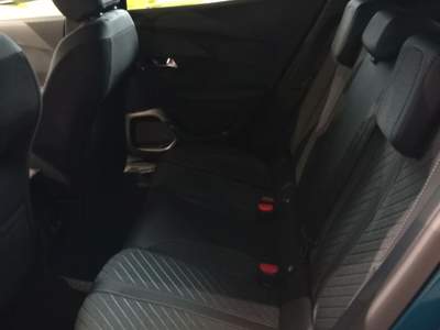 Peugeot 2008 2008 Hybrid 145 e-DCS6 Allure Blu/Azzurro usata Rimini