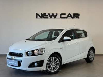 Chevrolet Aveo 1.3 D Eco Start/Stop 5p 95cv LTZ Bianco usata Caresanablot
