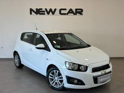 Chevrolet Aveo 1.3 D Eco Start/Stop 5p 95cv LTZ Bianco usata Caresanablot