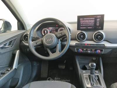 Audi Q2 1.5 35 TFSI S LINE ED S TRONIC Blu/Azzurro usata Lucca