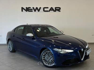 Alfa Romeo Giulia 2.2 Turbo AT8 150CV Super Blu/Azzurro usata Caresanablot