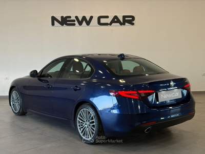 Alfa Romeo Giulia 2.2 Turbo AT8 150CV Super Blu/Azzurro usata Caresanablot