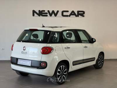 Fiat 500L 500L 1.3 mjt 85 cv lounge (62 kw ) Bianco usata Caresanablot