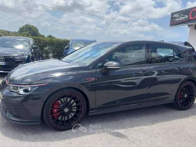 Volkswagen Golf Golf 3p 2.0 TSI GTI CLUBSPORT 300CV/DSG/AKRAPOVIC/HARMAN & KARDON/IQ LIGHT Grigio usata Lanuvio