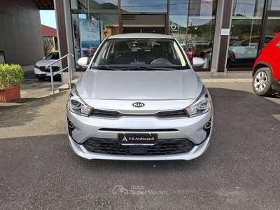 Kia Rio Rio IV 2021 1.0 t-gdi mhev Style 100cv imt Argento usata Massa