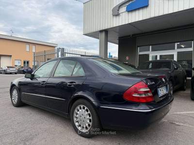 Mercedes-Benz Classe E Berlina cdi Elegance Blu/Azzurro usata Lallio