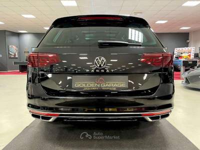 Volkswagen Passat Passat Variant 2.0 TDI SCR 200 CV DSG R-LINE Nero usata Moncalieri