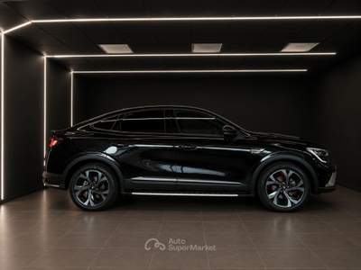 Renault Arkana 1.6 E-Tech full hybrid R.S. Line 145cv Nero usata Crema