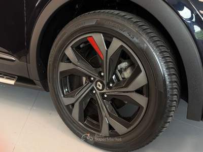 Renault Arkana 1.6 E-Tech full hybrid R.S. Line 145cv Nero usata Crema