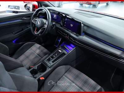 Volkswagen Golf 2.0 TSI DSG GTI Rosso usata Vergiate